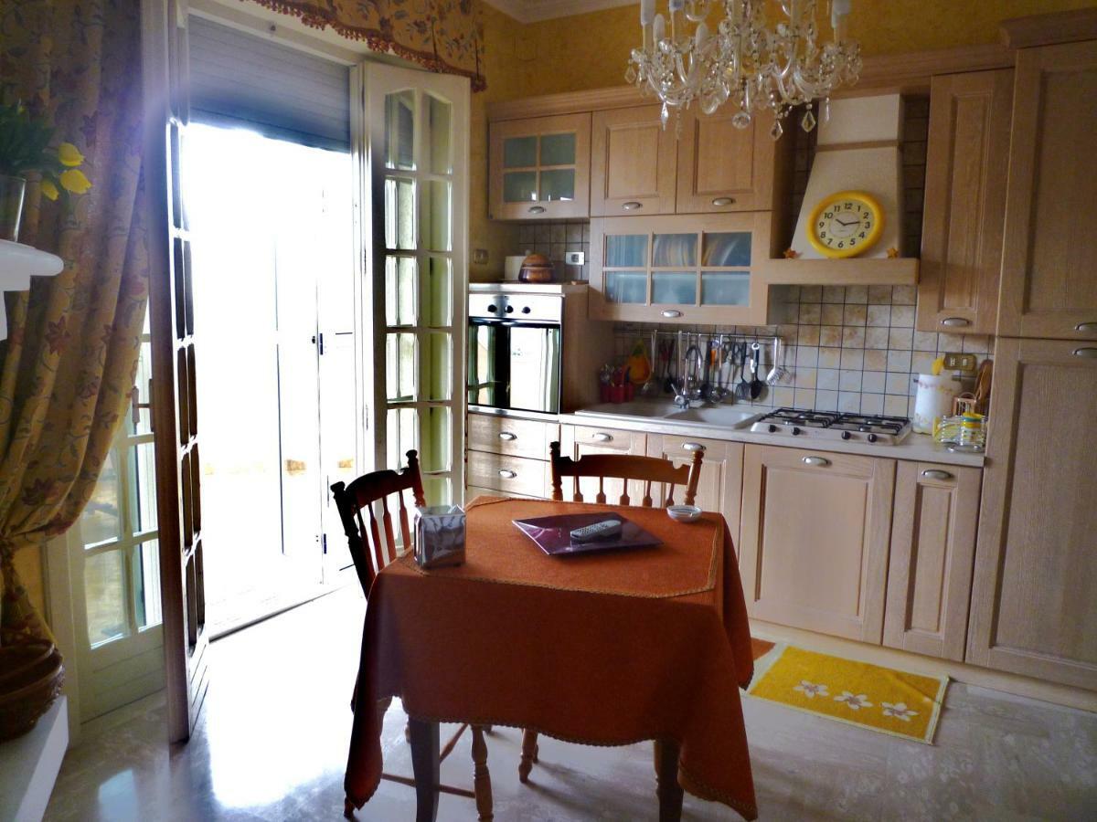 B&B Lu Sule Torchiarolo Exteriör bild